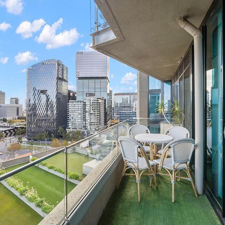 Resort Style Living Yarra Wharf Мельбурн Экстерьер фото
