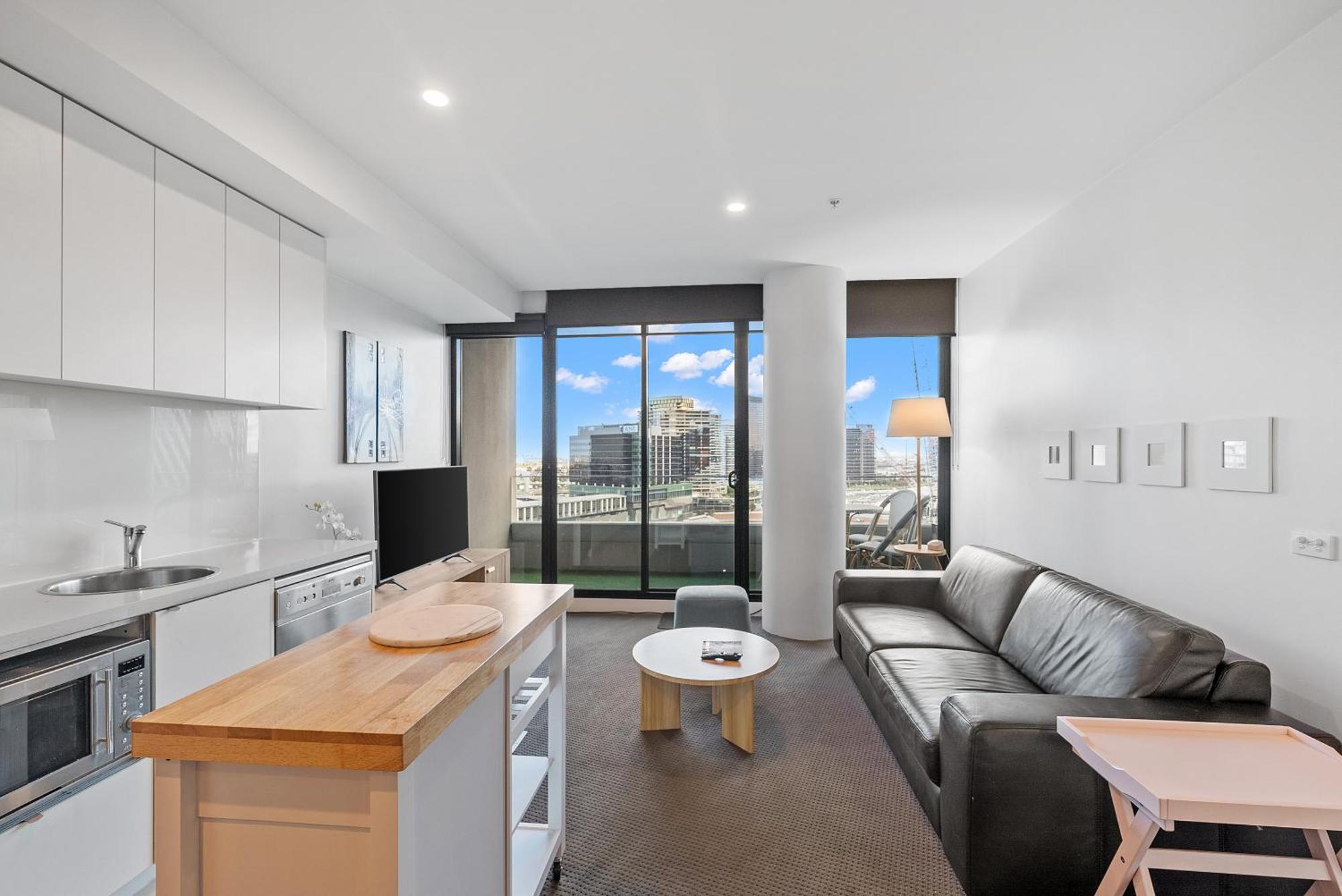 Resort Style Living Yarra Wharf Мельбурн Экстерьер фото