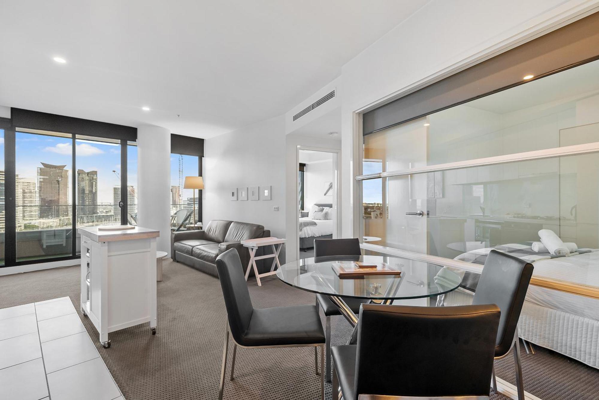 Resort Style Living Yarra Wharf Мельбурн Экстерьер фото