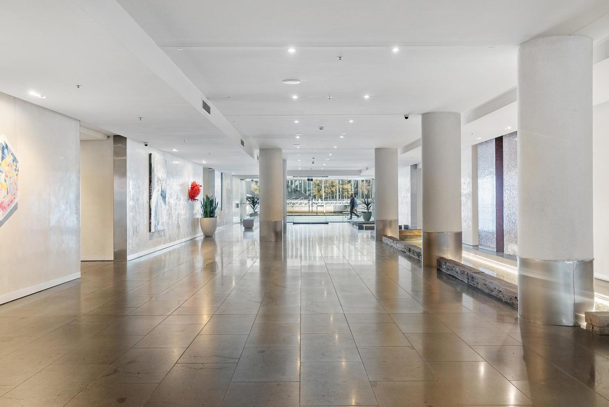 Resort Style Living Yarra Wharf Мельбурн Экстерьер фото