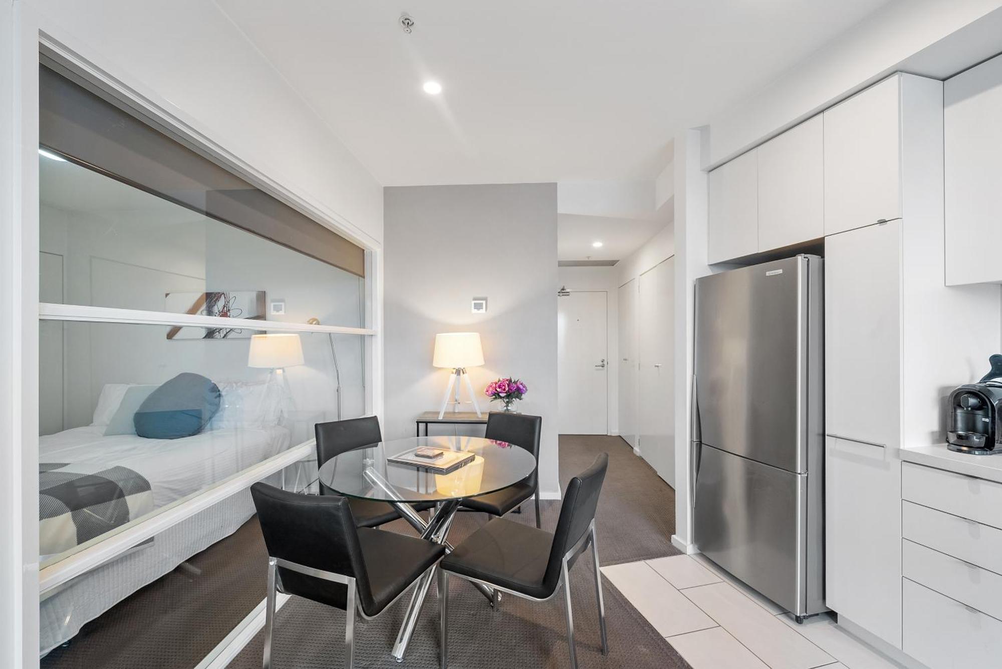 Resort Style Living Yarra Wharf Мельбурн Экстерьер фото
