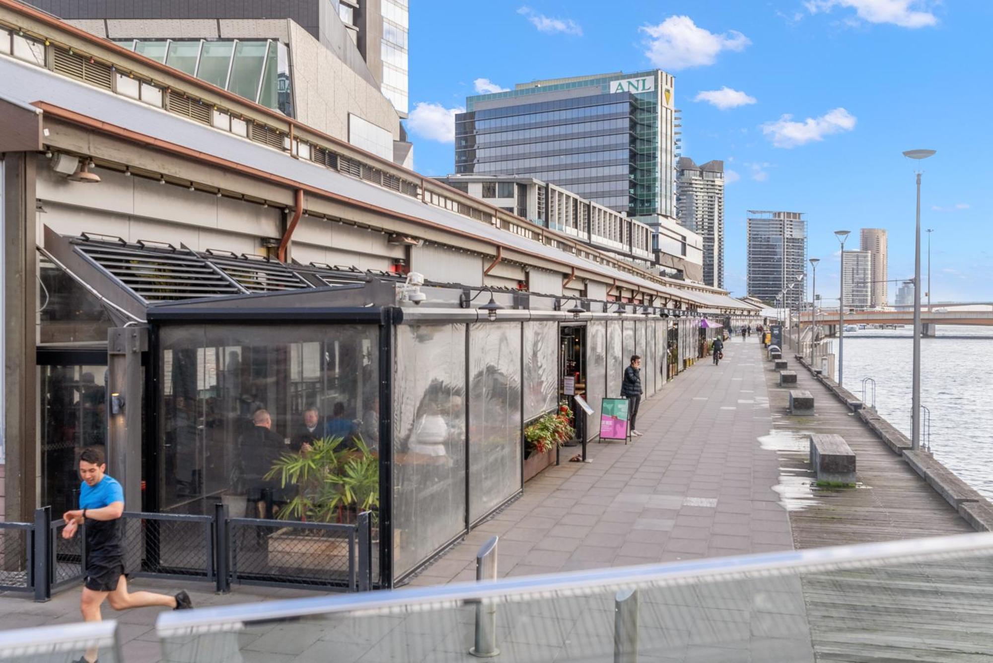 Resort Style Living Yarra Wharf Мельбурн Экстерьер фото