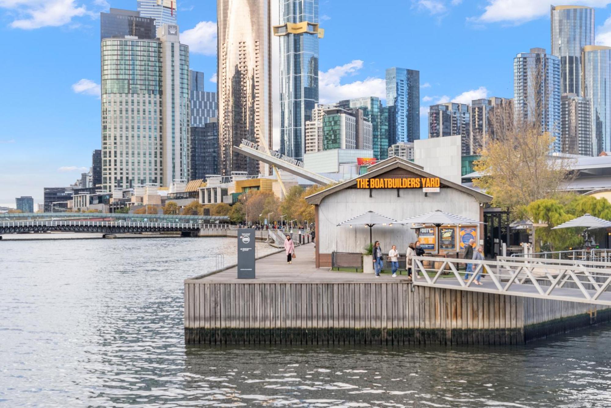 Resort Style Living Yarra Wharf Мельбурн Экстерьер фото